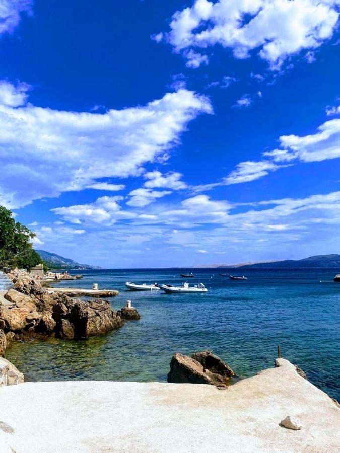 House Petra On The Beach-Sea Cesarica Bagian luar foto